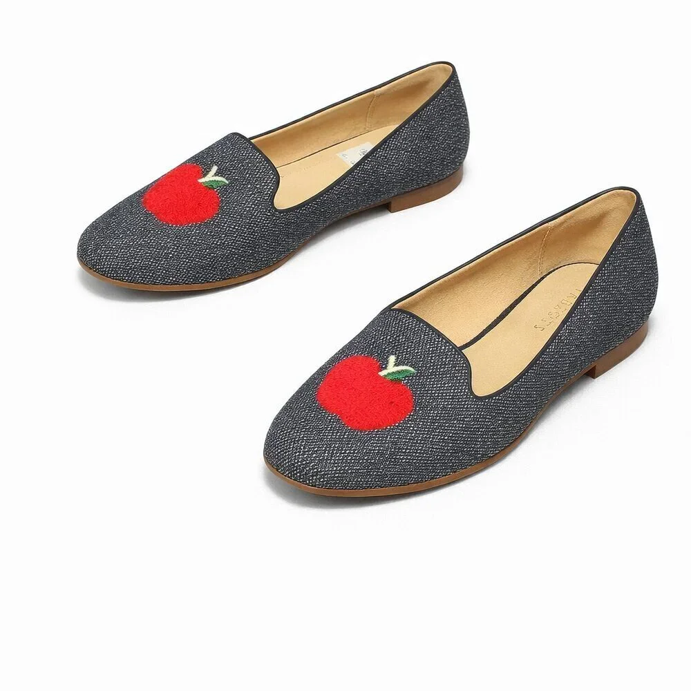 TALBOTS Ryan Blue Denim Fabric Apple Embroidery Casual Flats Loafers Shoes Sz 9M